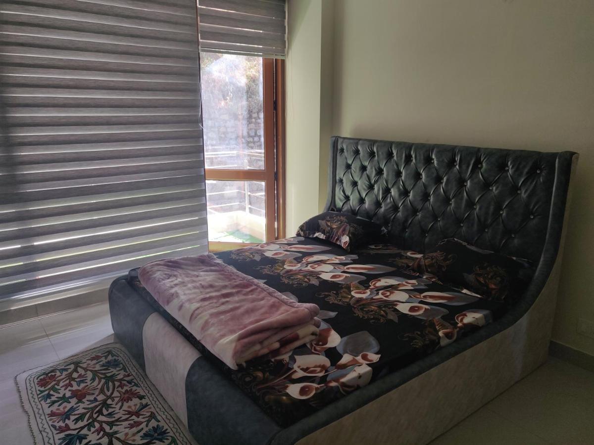 2Bhk Furnished Apartment/Near Kasauli/Barog/Luv Fun & Adventure 솔란 외부 사진