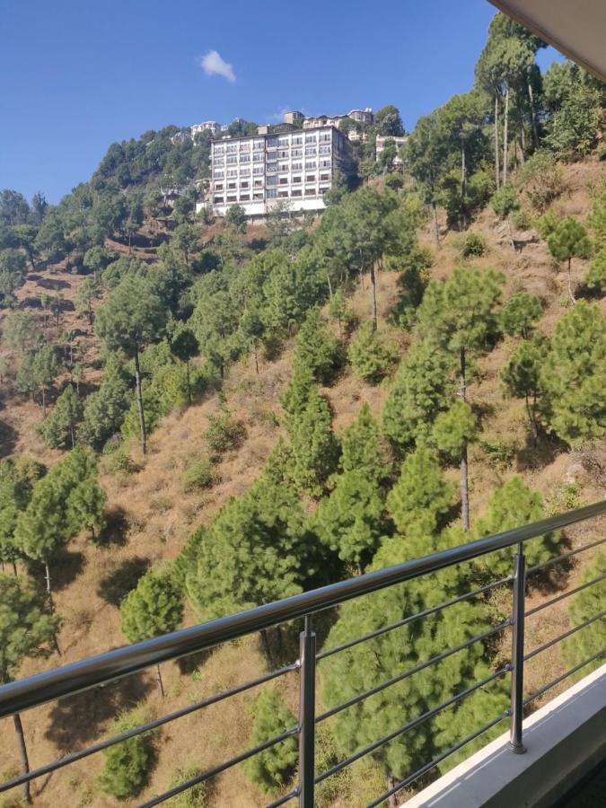 2Bhk Furnished Apartment/Near Kasauli/Barog/Luv Fun & Adventure 솔란 외부 사진