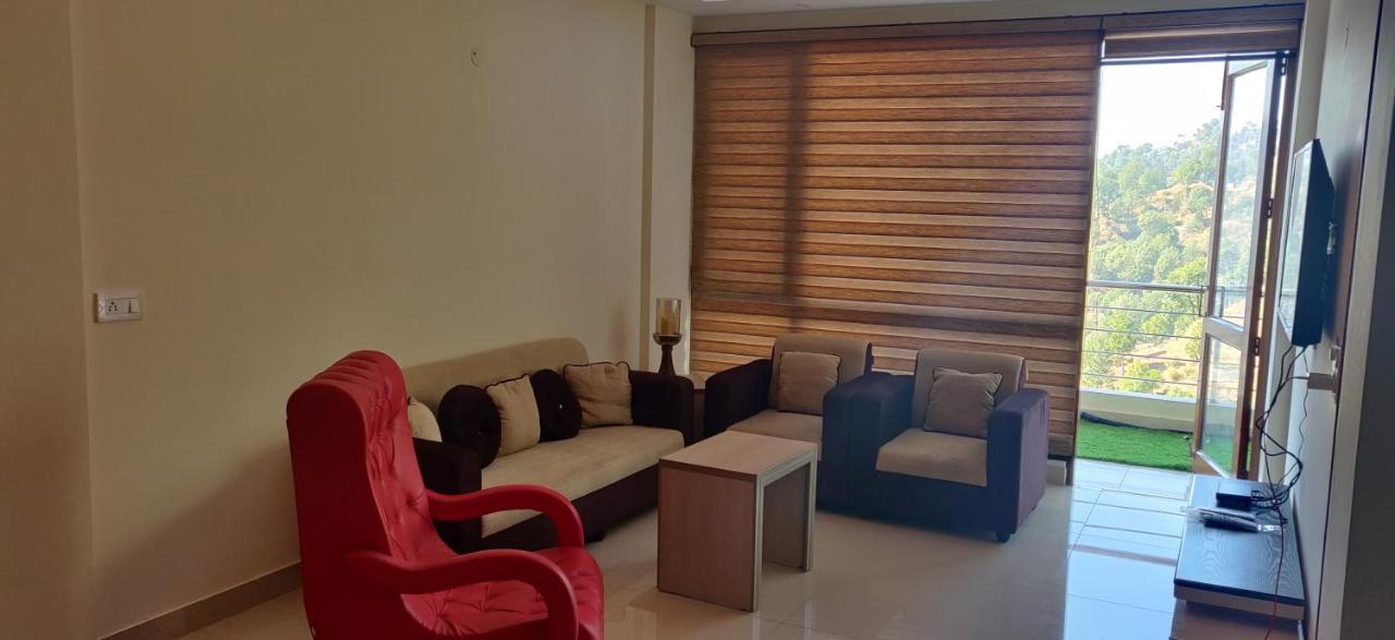 2Bhk Furnished Apartment/Near Kasauli/Barog/Luv Fun & Adventure 솔란 외부 사진