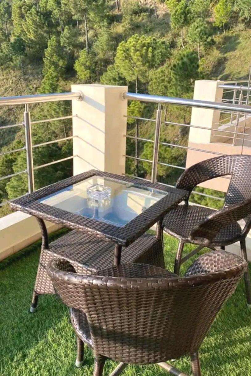 2Bhk Furnished Apartment/Near Kasauli/Barog/Luv Fun & Adventure 솔란 외부 사진